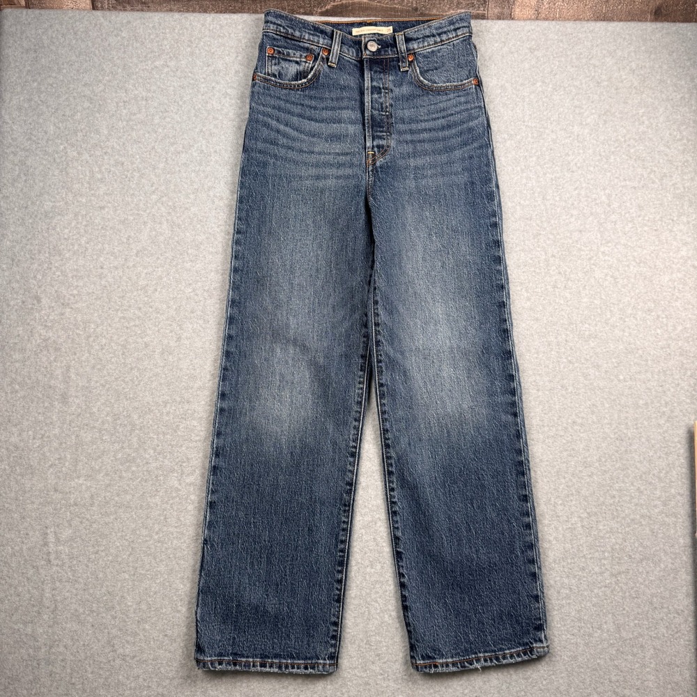 Levis Jeans Womens 25 / 0 Ribcage Straight Ankle High Rise Button Fly Distressed